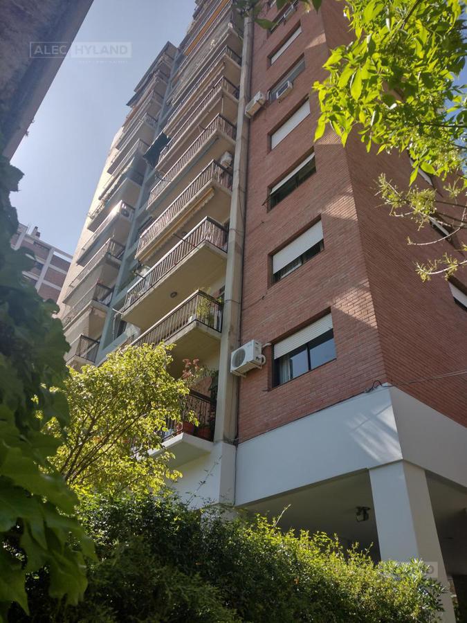 #3618737 | Venta | Cochera | Martinez Vias / Santa Fe (ALEC HYLAND & ASOCIADOS)