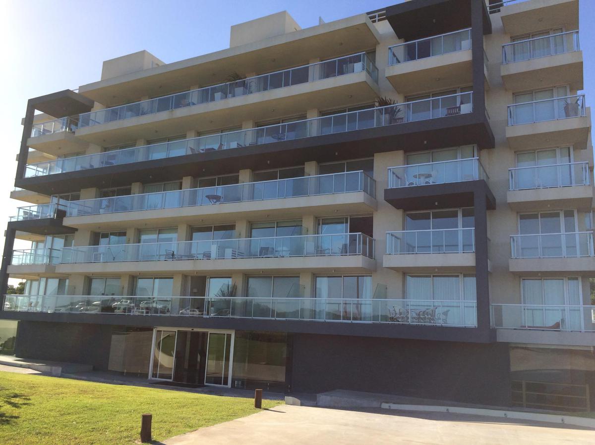 #2480045 | Venta | Departamento | Playa Brava (Polaris REC)