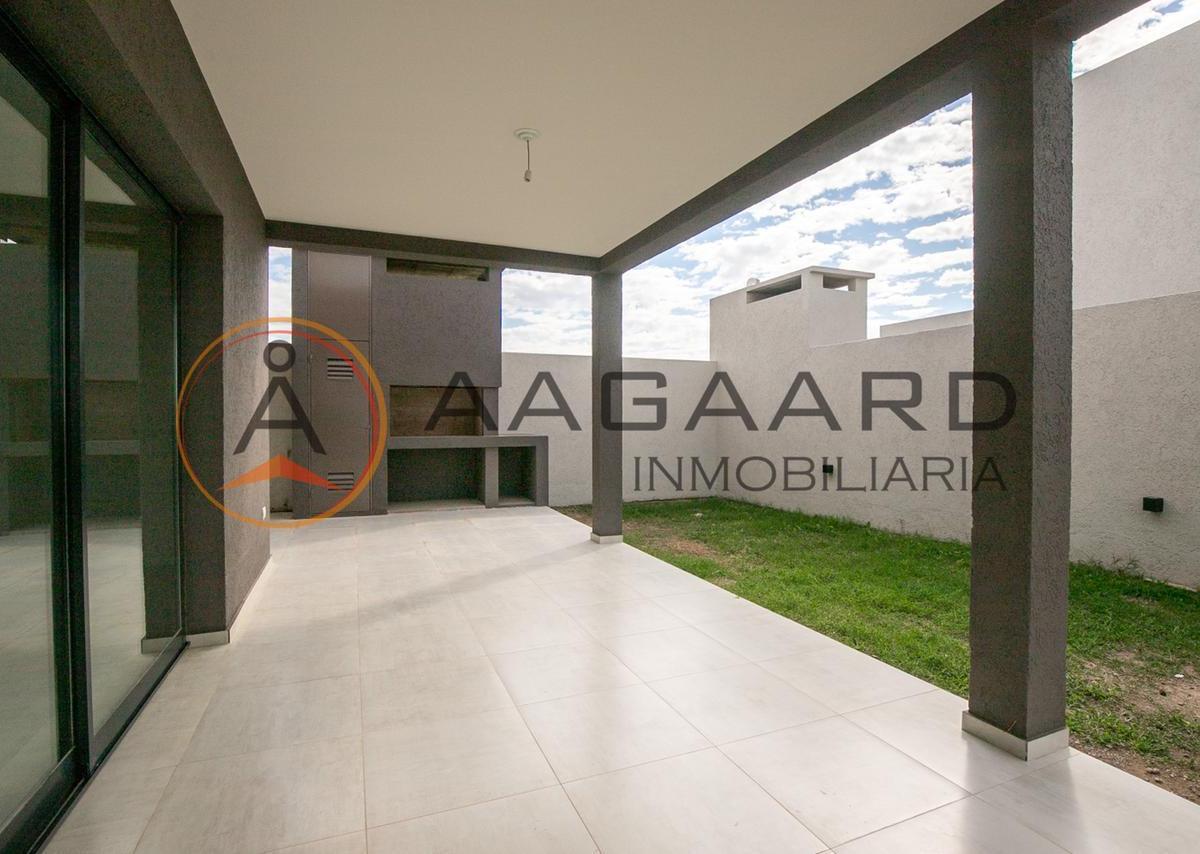 #4015765 | Sale | House | San Ignacio (AAGAARD INMOBILIARIA)