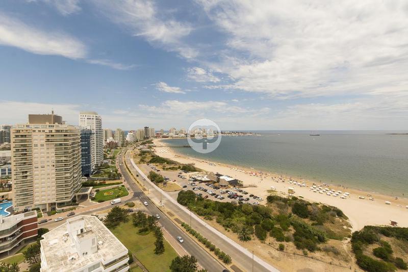 #3238387 | Alquiler Temporal | Departamento | Playa Mansa (Emiliano Pedrozo)