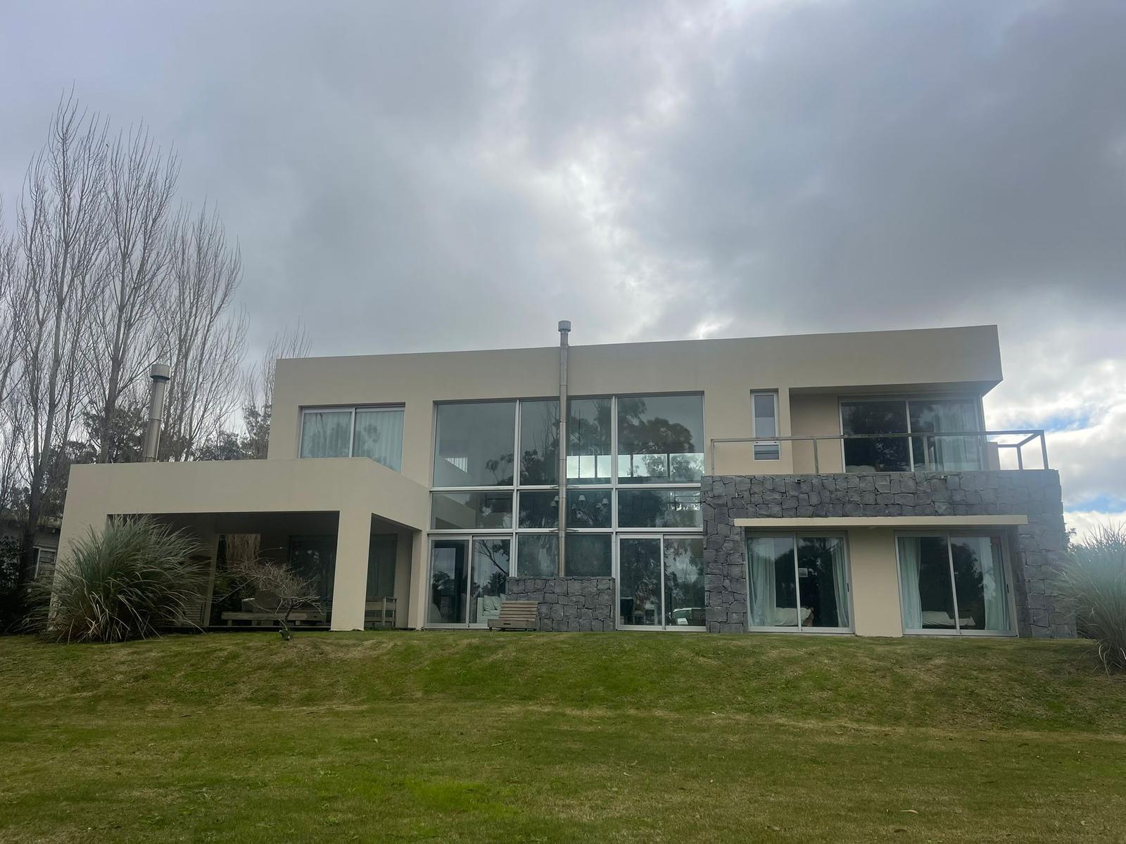 #5161749 | Venta | Casa | Eden Rock (Grupo  Torres G)