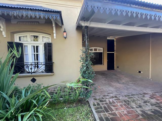 #5437261 | Venta | Casa | Lomas De Zamora (Puente Propiedades)