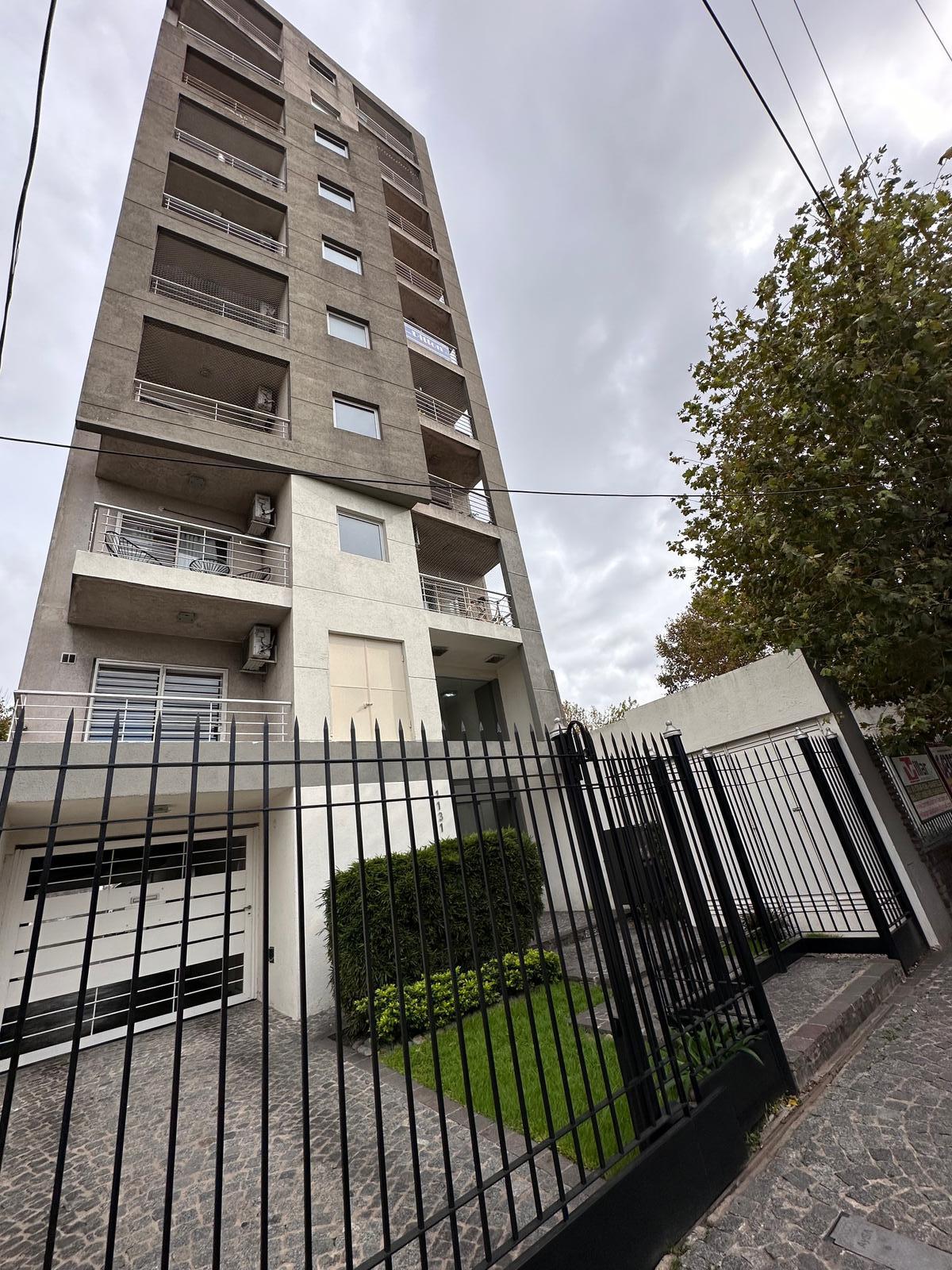 #5077743 | Venta | Departamento | Banfield (M Comito)