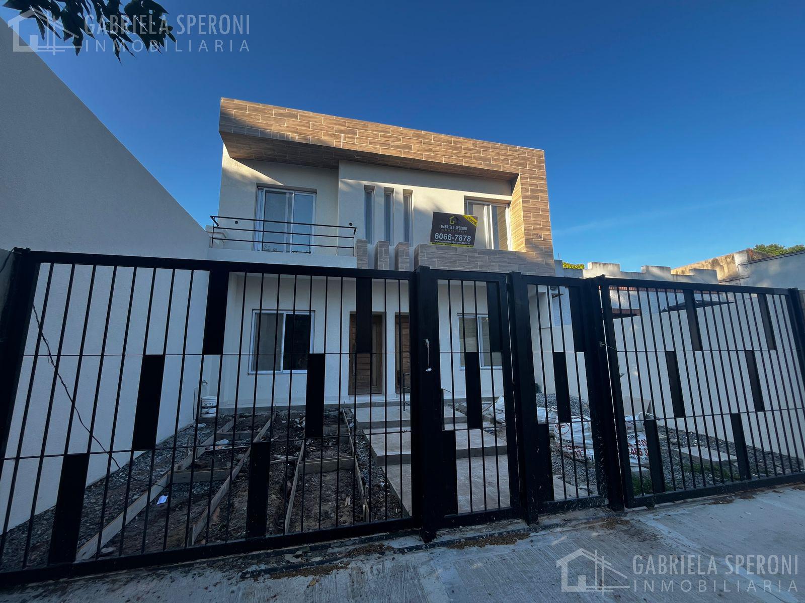 #2481254 | Venta | Casa | Lomas De Zamora (GABRIELA SPERONI Inmobiliaria)