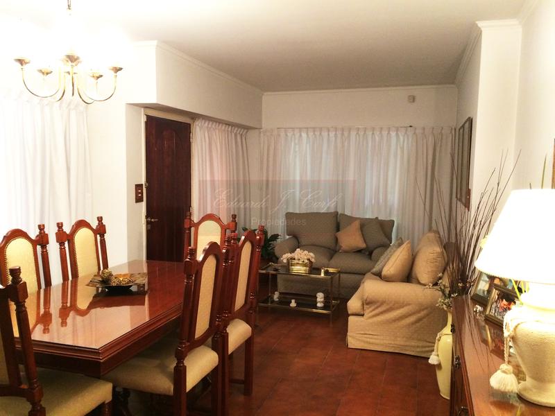 #255649 | Sale | House | Castelar Norte (EDUARDO J. CARFI Propiedades)