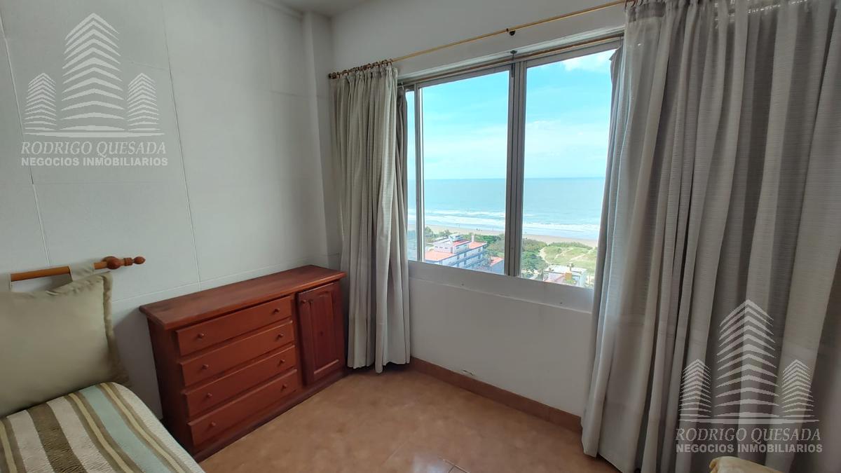 #3910677 | Venta | Departamento | Costa Azul (Quesada Propiedades)