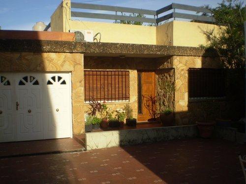 #874182 | Venta | Casa | Lomas De Zamora (Munno Propiedades)