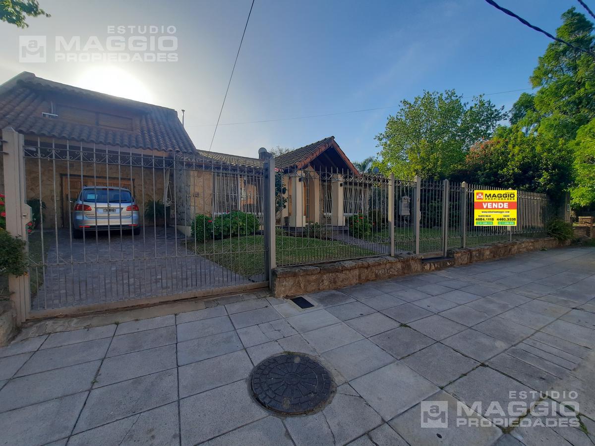 #3244024 | Sale | House | Ciudad Evita (Estudio A. Maggio Propiedades)