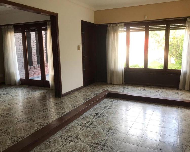 #3653866 | Venta | Casa | Mar Del Plata (ETCHEGORRY BIENES RAICES)