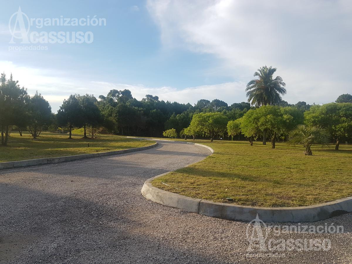 #827350 | Venta | Lote | Club del lago (Organización Acassuso - Casa Central)