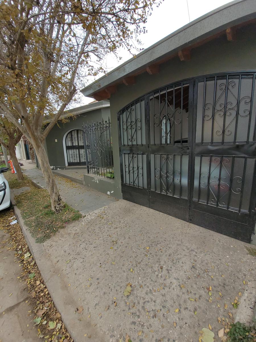 #5137161 | Venta | Casa | Padre Claret (Conecta Propiedades)