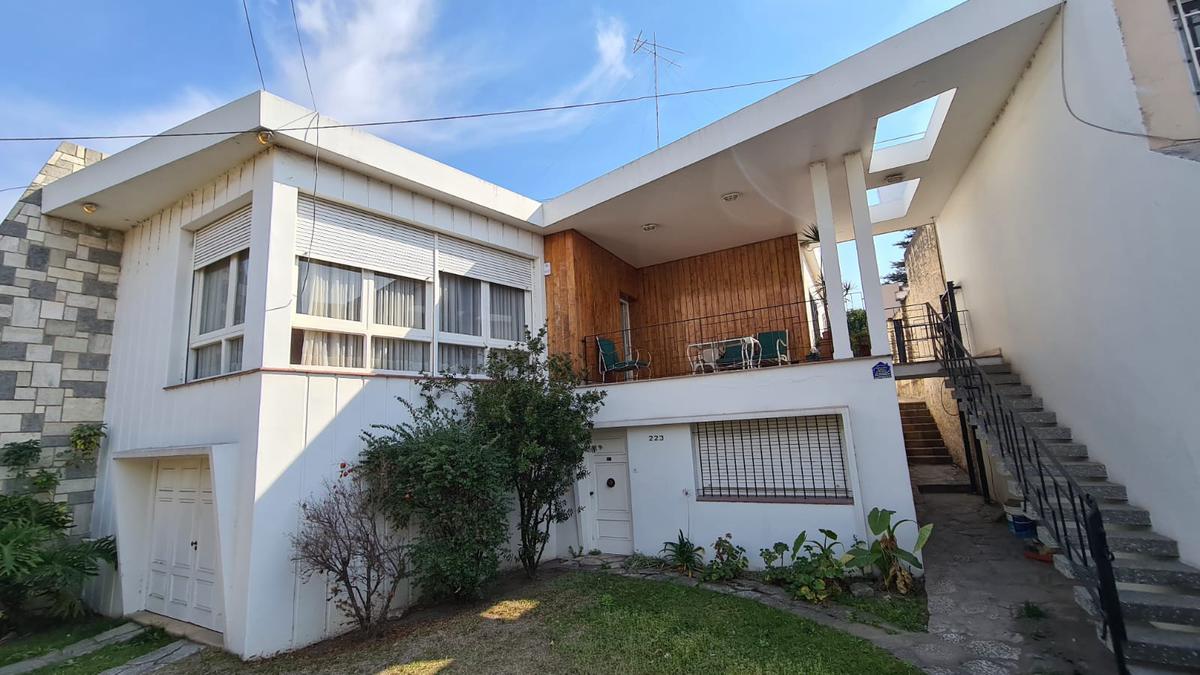 #5464124 | Venta | Casa | Alta Gracia (Ruarte Moyano y Asoc.)