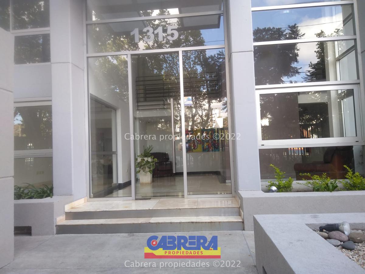 #2289710 | Sale | House | Lomas De Zamora (Cabrera Propiedades)