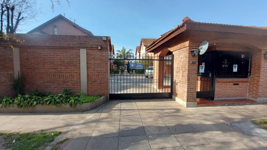 #5070017 | Venta | Casa | Muñiz (Pescio Inmobiliria)