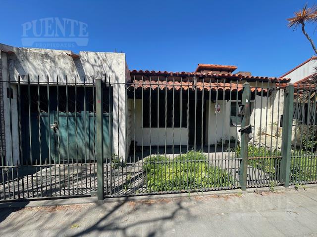 #4609911 | Venta | Casa | Banfield (Puente Propiedades)