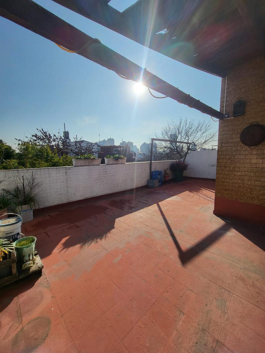 #4200253 | Venta | PH | Parque Chacabuco (Gonzalez e hijos propiedades)