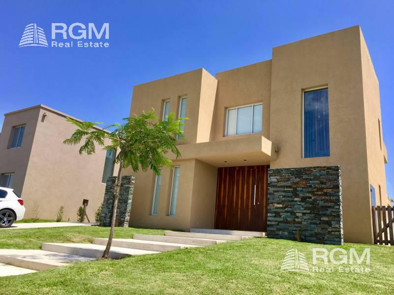 #4926393 | Sale | House | Los Castaños (RG Montes)