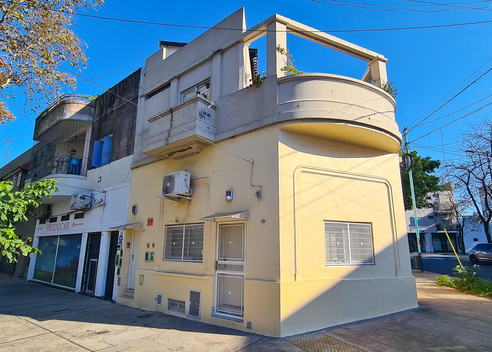 #4141426 | Venta | PH | Parque Chacabuco (Gonzalez e hijos propiedades)