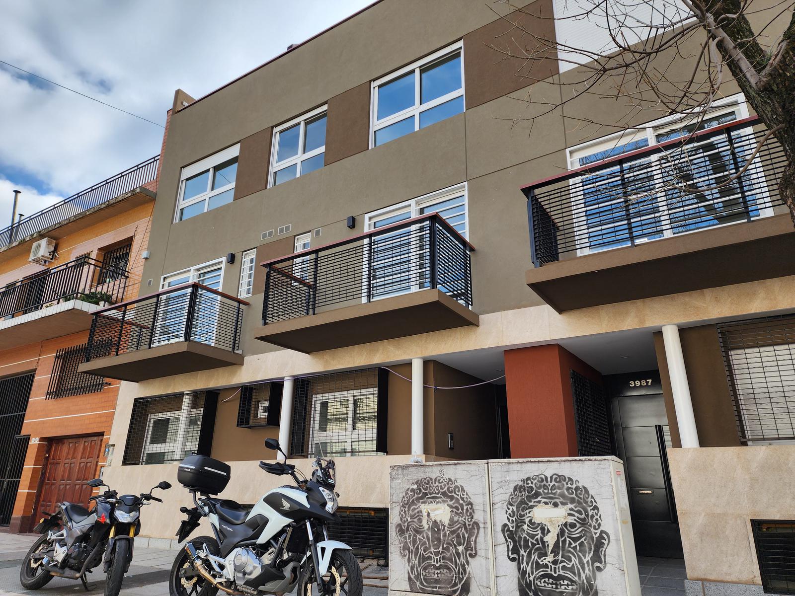 #4547677 | Venta | PH | Boedo (Inmobiliaria Arquitectura Arq. Fermoselle)