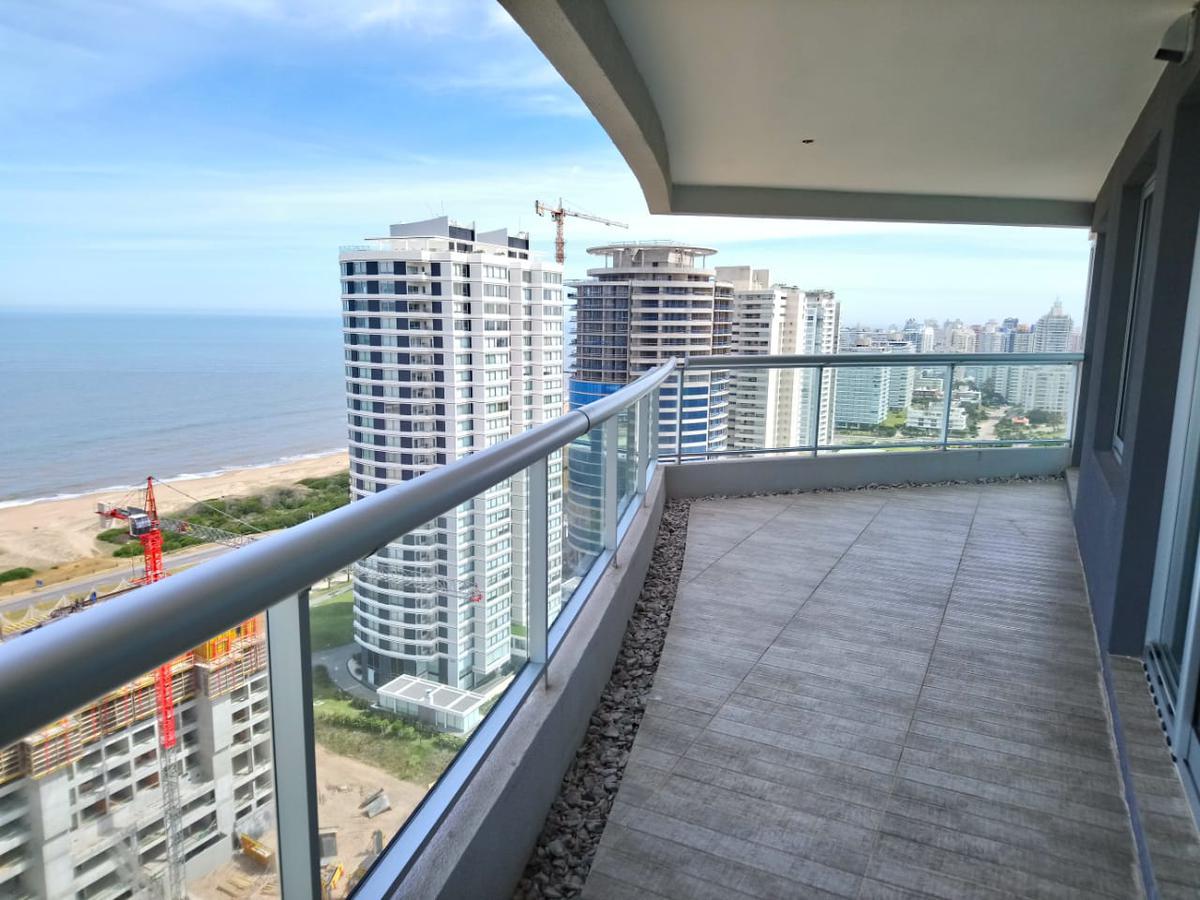 #4576833 | Temporary Rental | Apartment | Playa Brava (Emiliano Pedrozo)