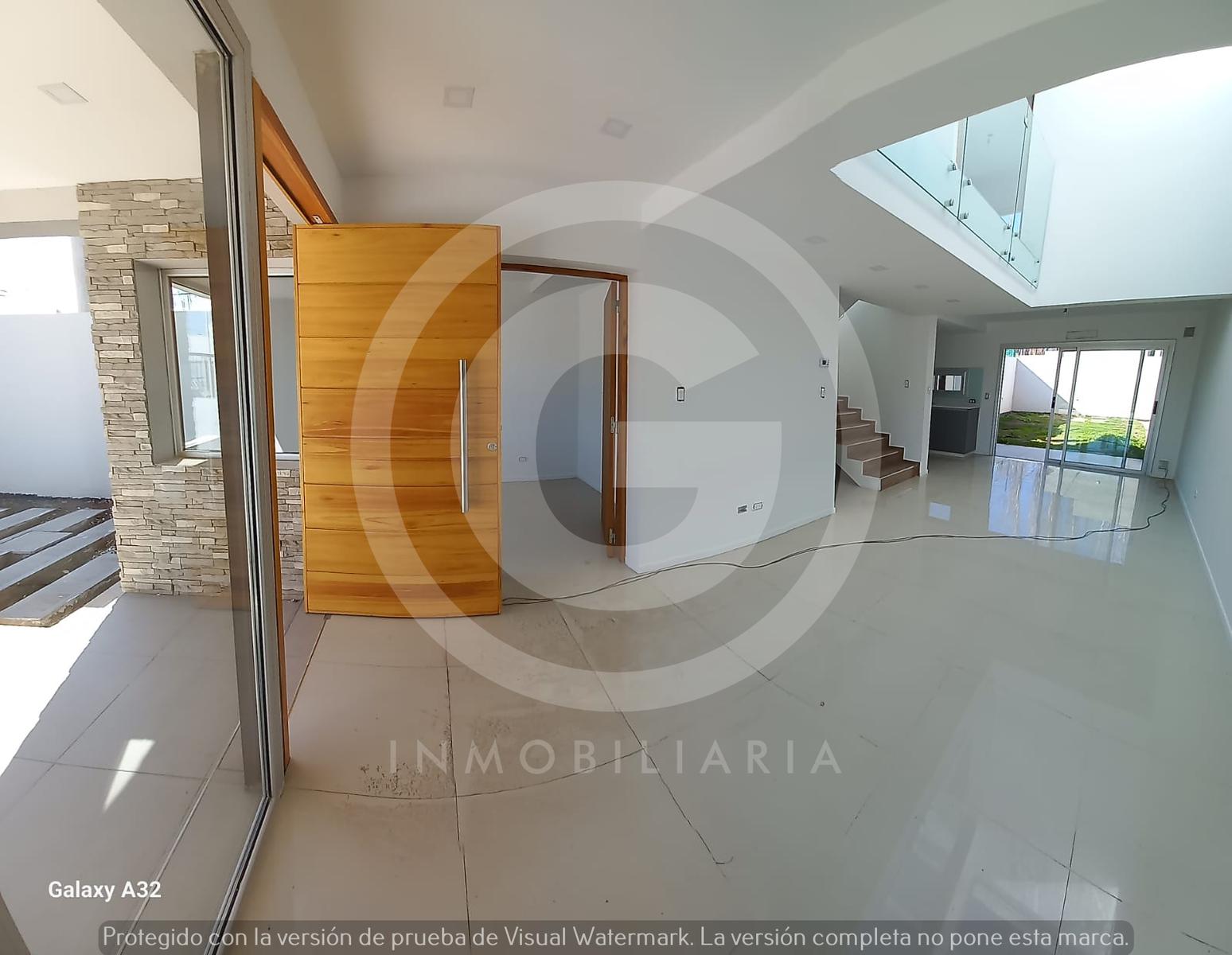 #4579634 | Venta | Casa | Centenario (Gualtieri Inmobiliaria)