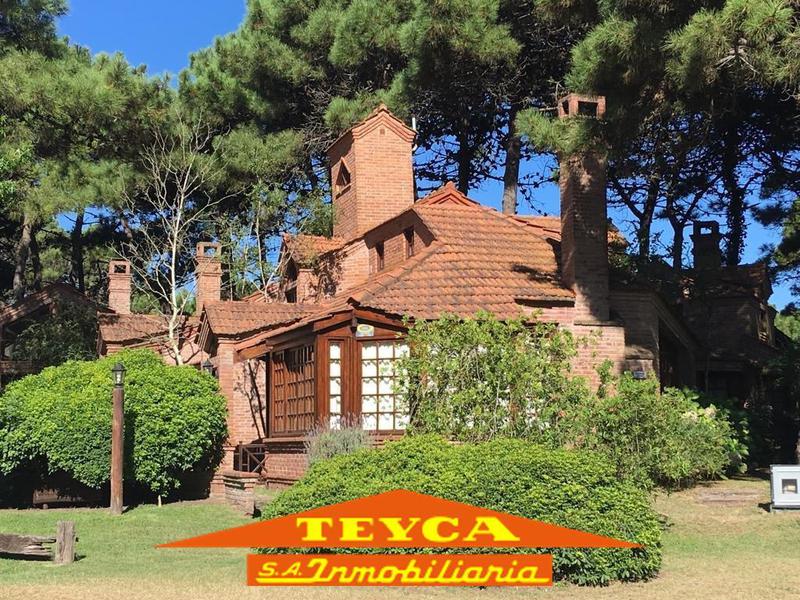 #1123703 | Venta | Casa | Playa Las Margaritas (Teyca Inmobiliaria)