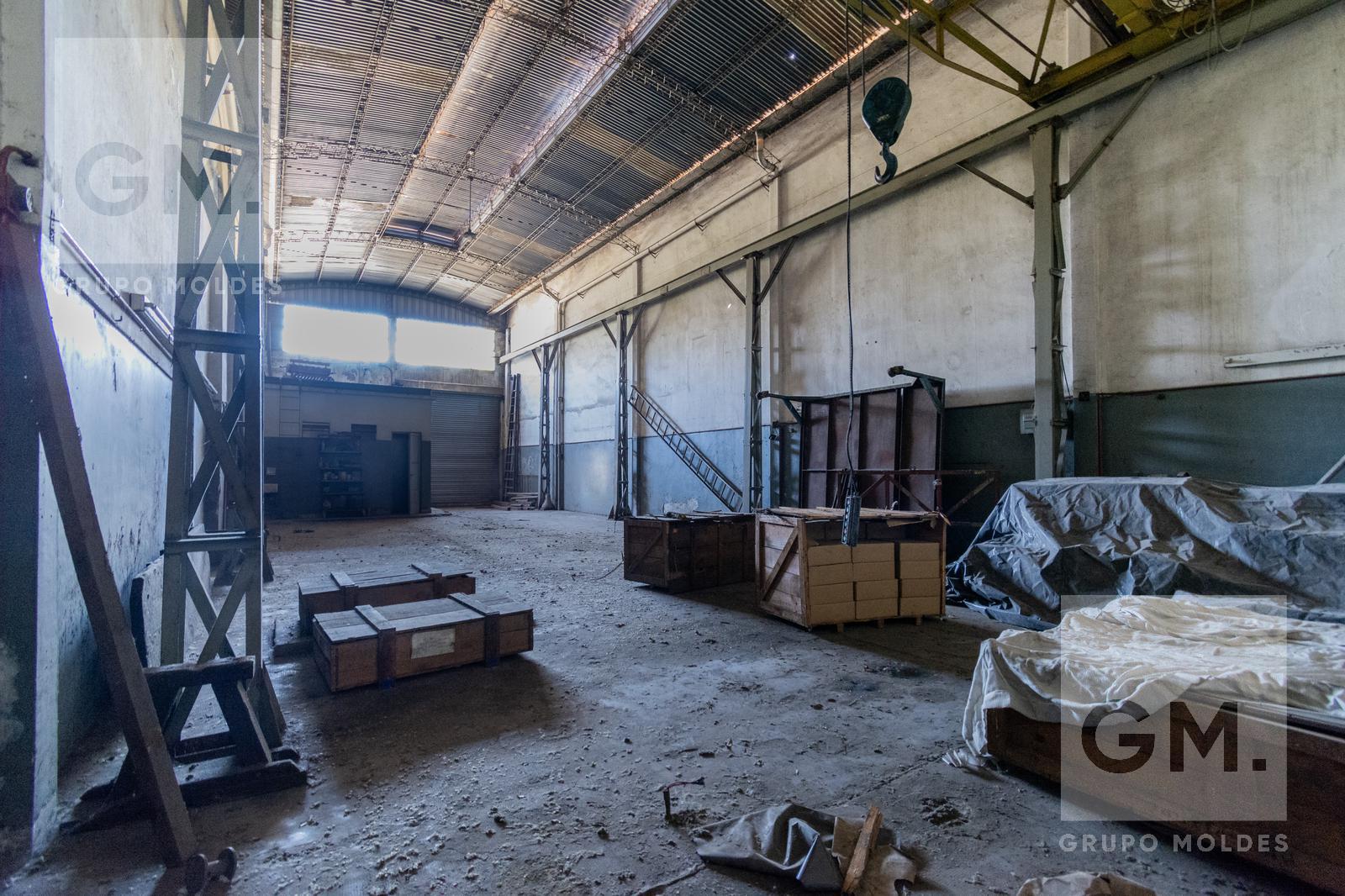 #5105570 | Sale | Warehouse | Barracas (Grupo Moldes)