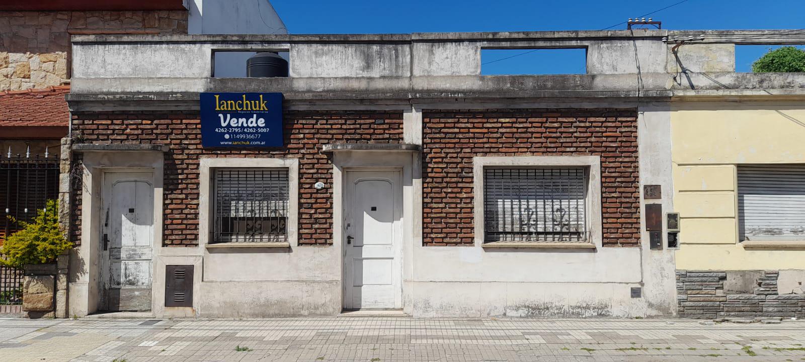 #4667753 | Venta | Casa | Lanus Oeste (Ianchuk)