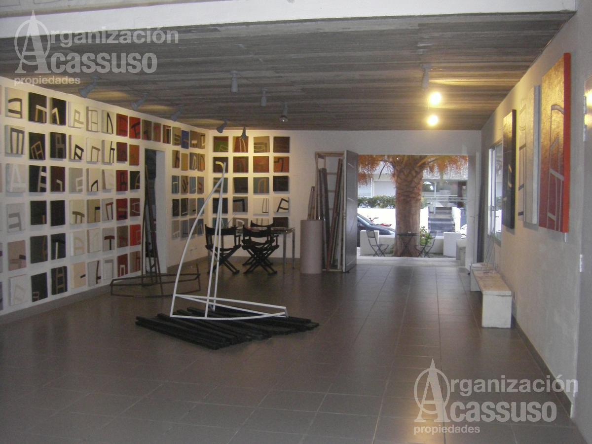 #827414 | Venta | Local | Península (Organización Acassuso - Casa Central)