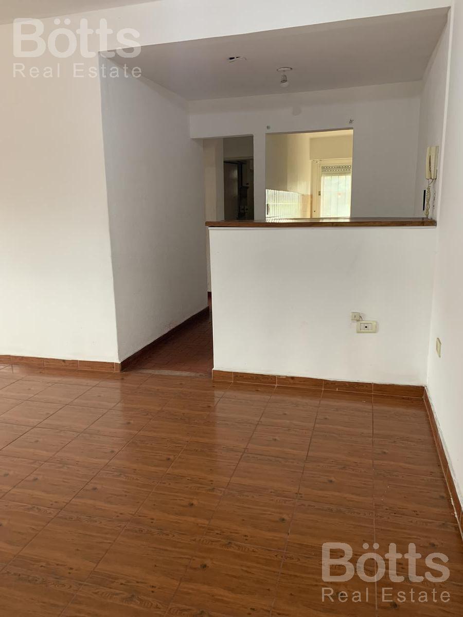 #2473742 | Venta | Departamento | Moreno (Bötts Real Estate)