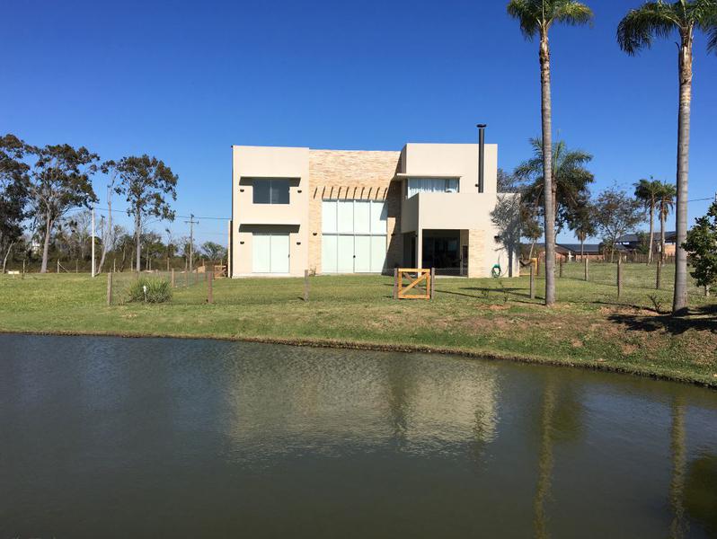 #252571 | Rental | Country House | Bernardino Rivadavia (San Gerardo Inmobiliaria)