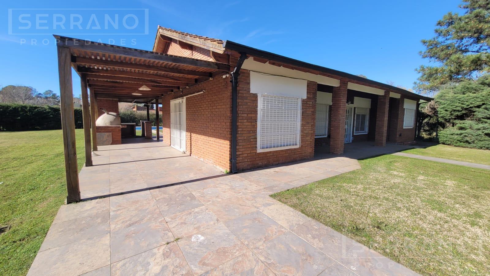 #5489517 | Venta | Casa | Barrio Exaltacion (Serrano Propiedades)