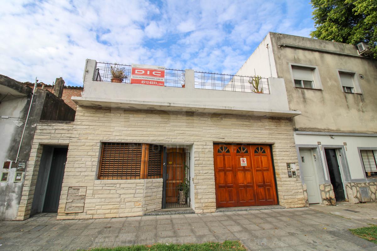 #5453427 | Venta | Casa | Villa Ballester (Dic Propiedades)