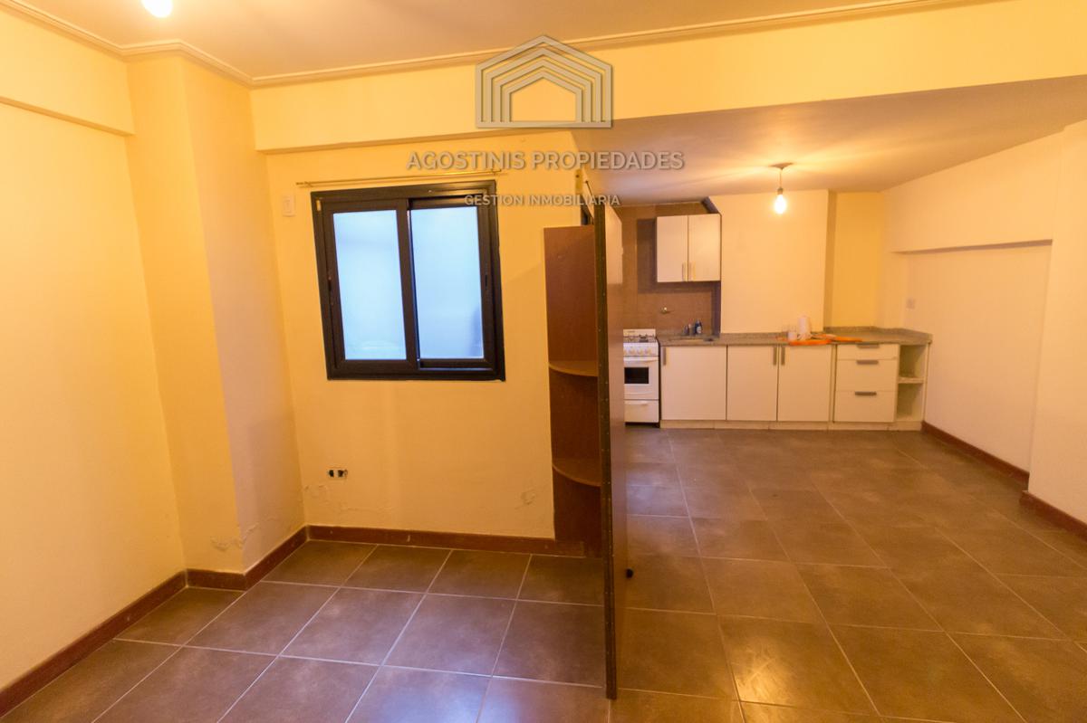 #2196885 | Venta | Casa | Colonia Belgrano (Inmobiliaria MAGHREB)