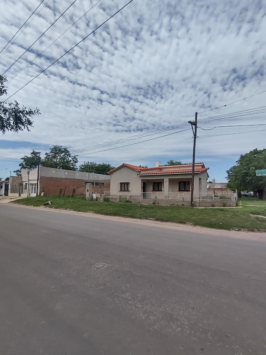 #4736213 | Venta | Casa | Junin (Carnelli Inmobiliaria)