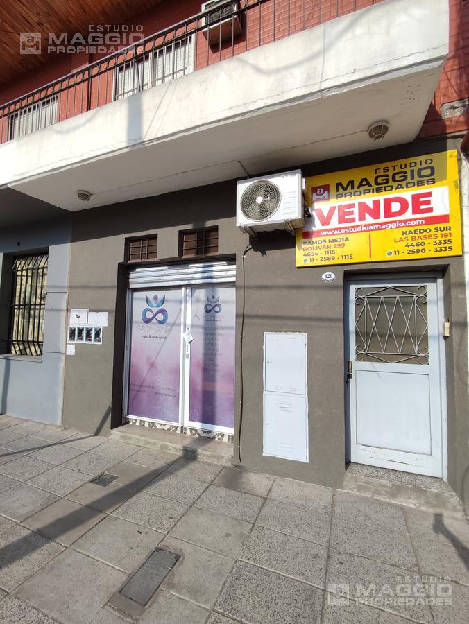 #2561613 | Venta | Local | Lomas Del Mirador (Estudio A. Maggio Propiedades)