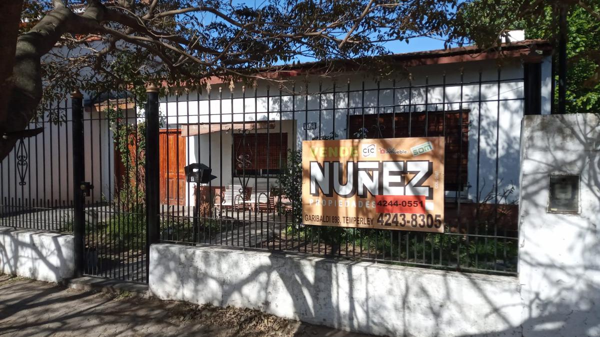 #3574470 | Venta | Casa | Lomas De Zamora (Núñez Propiedades)