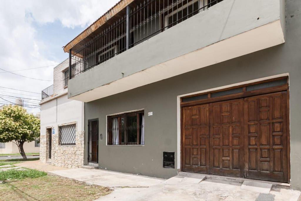 #4830825 | Venta | Casa | Avellaneda (Dipachi )