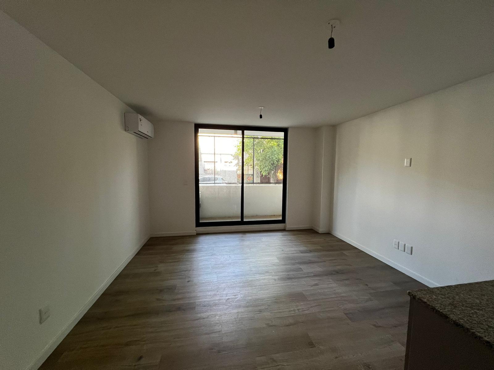 #4806642 | Venta | Departamento | Tres Cruces (Estudio Trucido & Asoc)