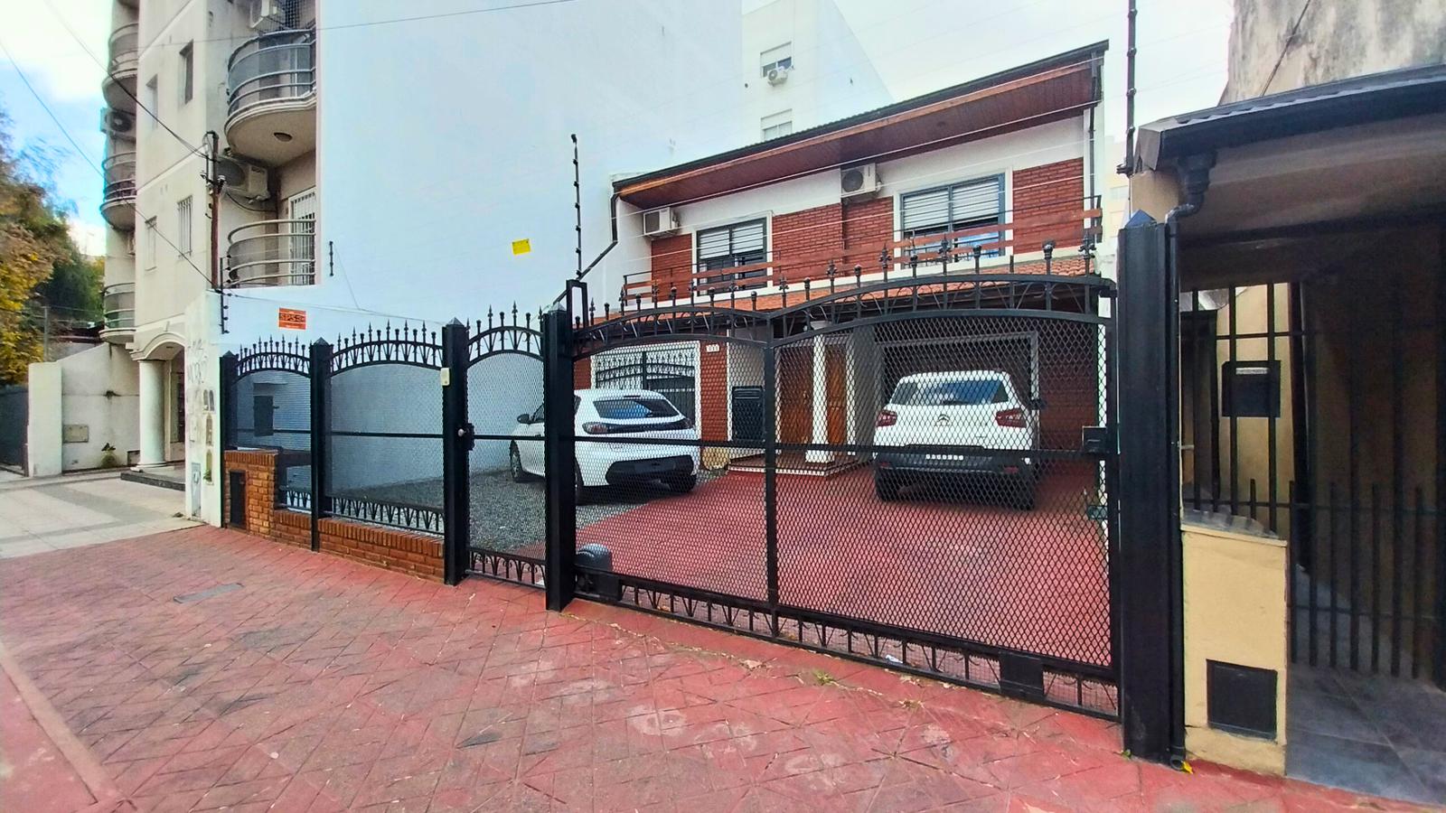 #5249542 | Sale | House | Caseros (Gomez de Montanari)