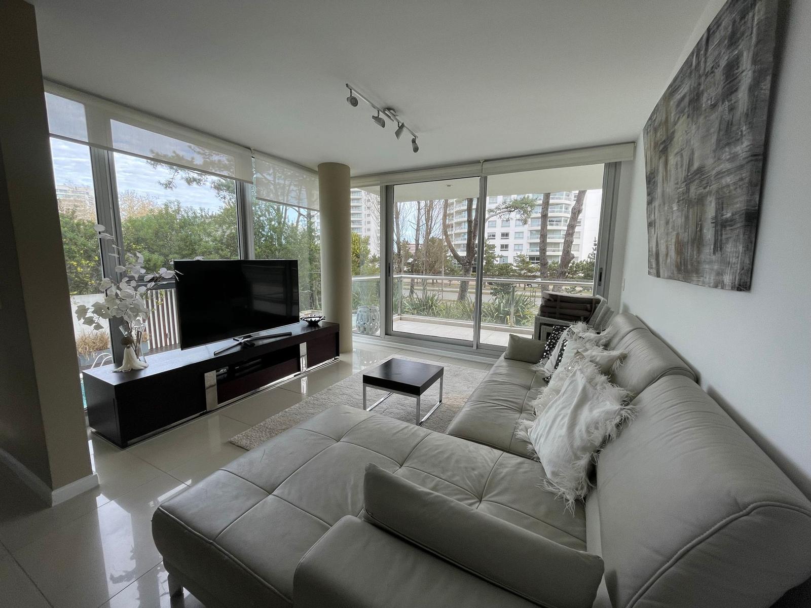 #4595112 | Venta | Departamento | Punta del Este (Farina Inmobiliaria)