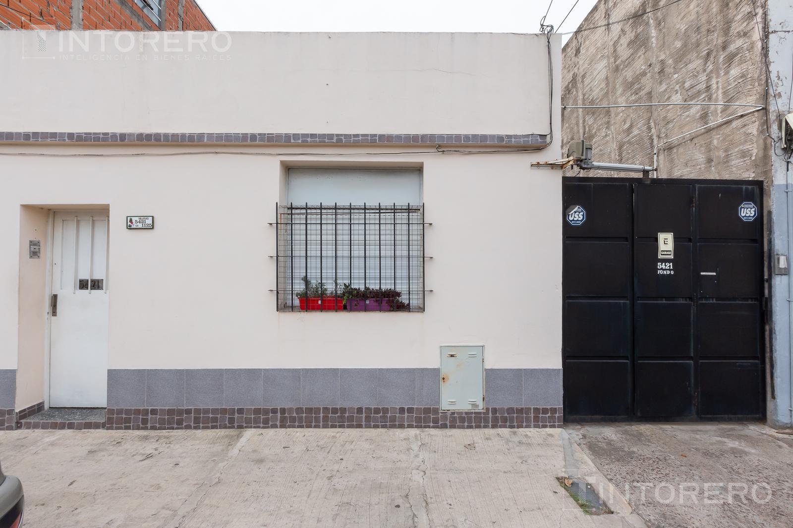 #4935621 | Venta | Casa | Caseros (TINTORERO Inteligencia en Bienes Raices)