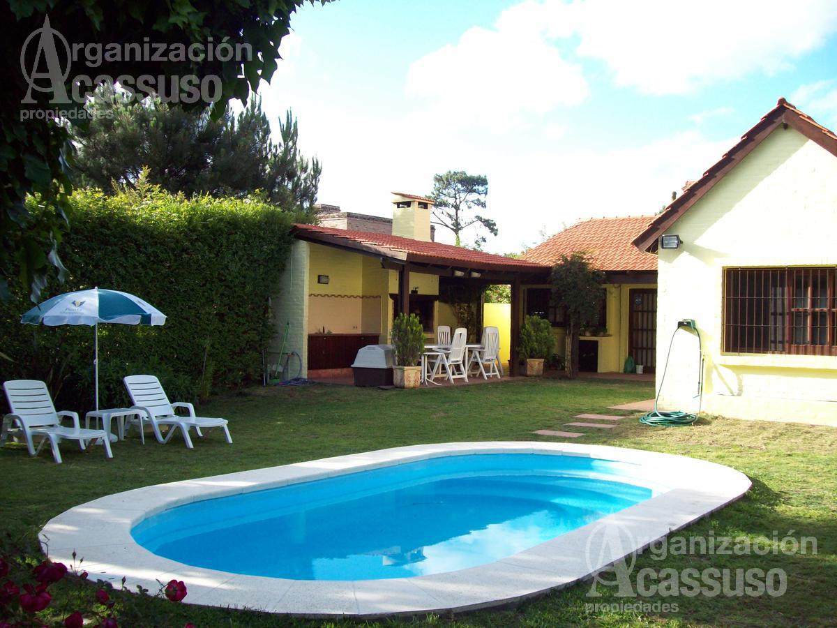 #4381298 | Temporary Rental | House | Playa Mansa (Organización Acassuso - Casa Central)