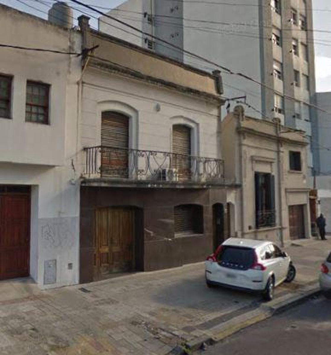 #5479398 | Venta | Casa | La Plata (Estudio Yacoub)