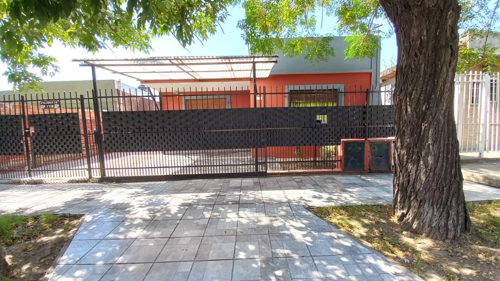 #4697530 | Venta | Casa | Lomas De Zamora (Munno Propiedades)