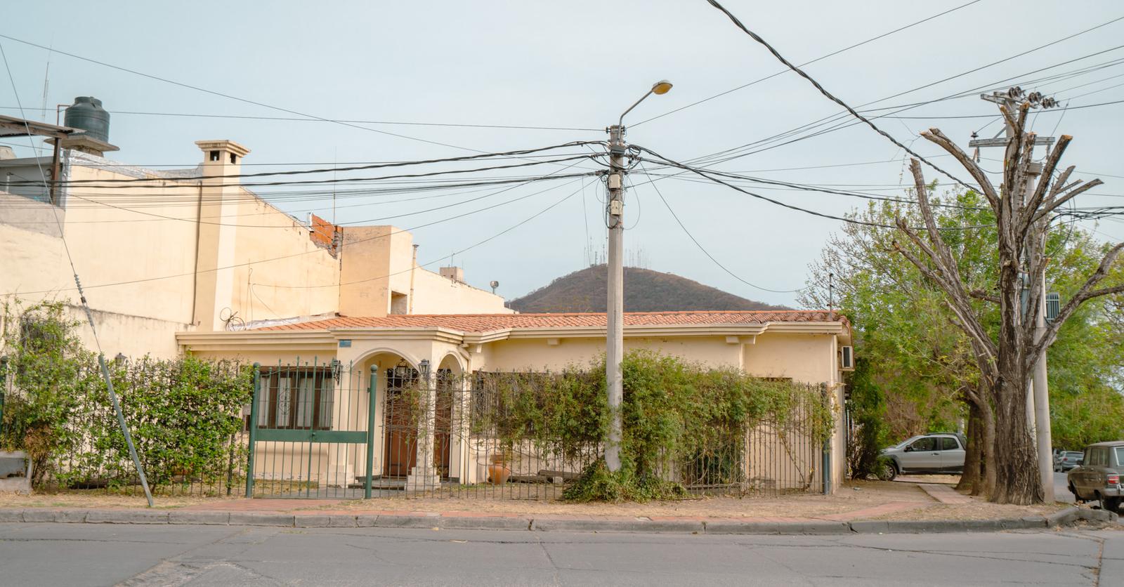 #4909055 | Venta | Casa | Barrio Tres Cerritos (Santiago Fleming Propiedades)