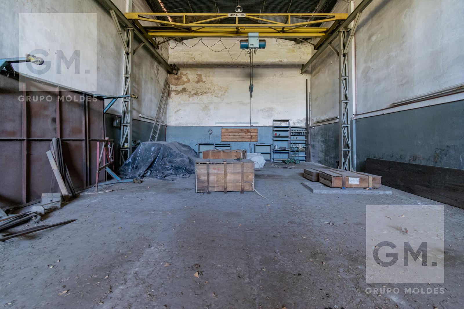 #5105570 | Sale | Warehouse | Barracas (Grupo Moldes)