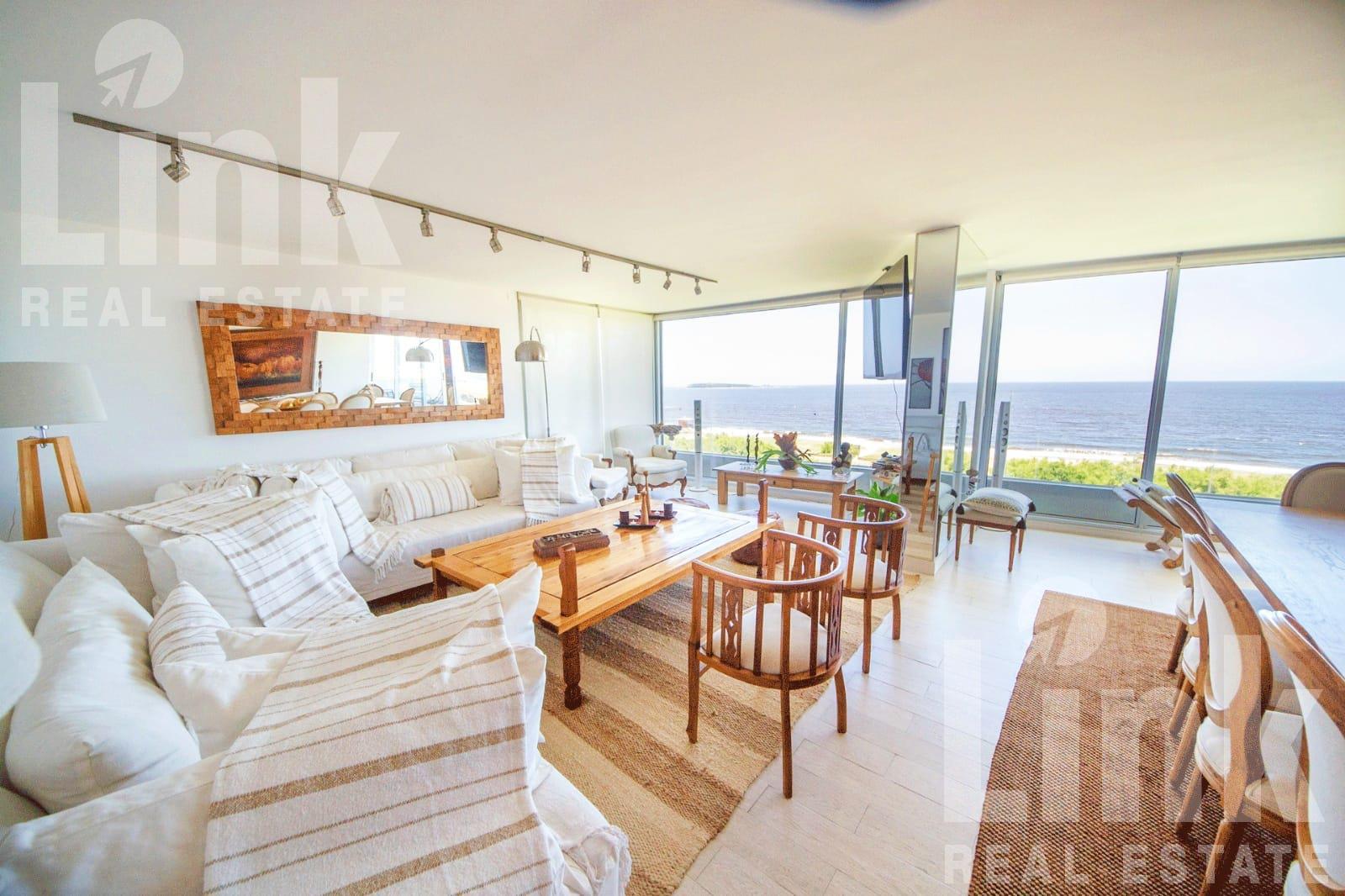 #4826028 | Sale | Apartment | Playa Mansa (Link Real State Boutique)