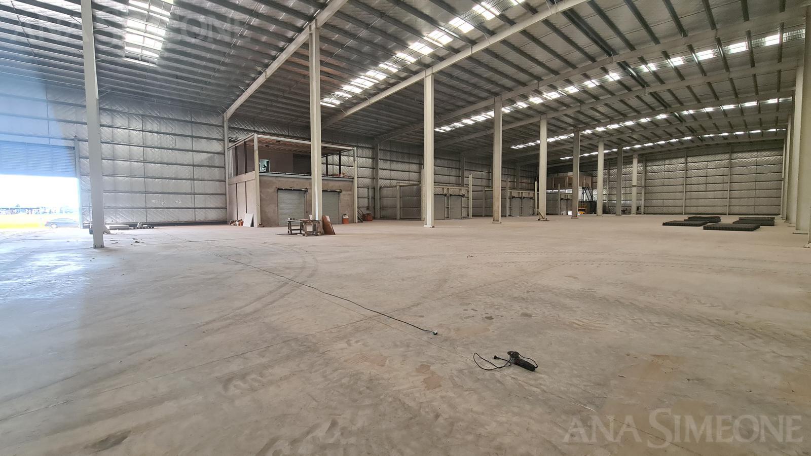 #5110619 | Rental | Warehouse | La Reja (Ana Simeone | Inmuebles Corporativos)