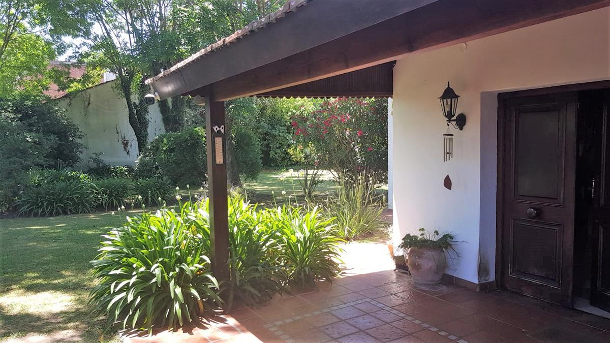 #4890899 | Temporary Rental | Country House | Los Robles del Monarca (ARANA PARERA PROPIEDADES)